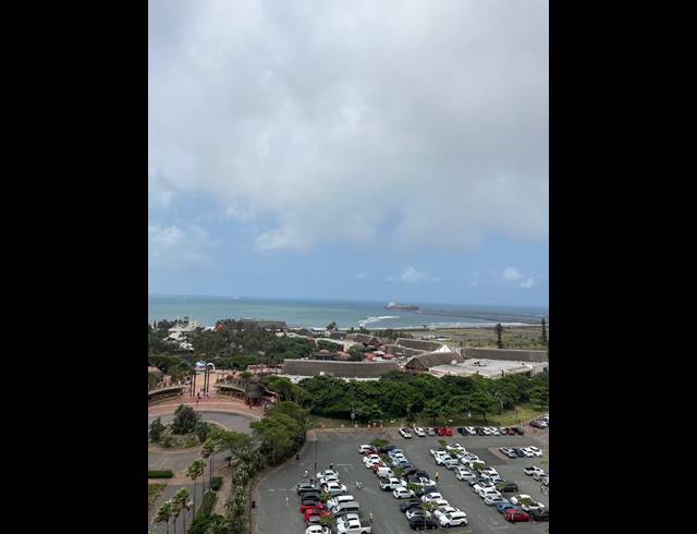 2 BEDROOM APARTMENT TO LET IN POINT WATERFRONT